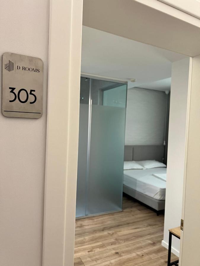 Enzo Rooms & Apartment Blloku 地拉那 外观 照片